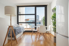 Studio Apartment with Balcony in Sanchinarro
